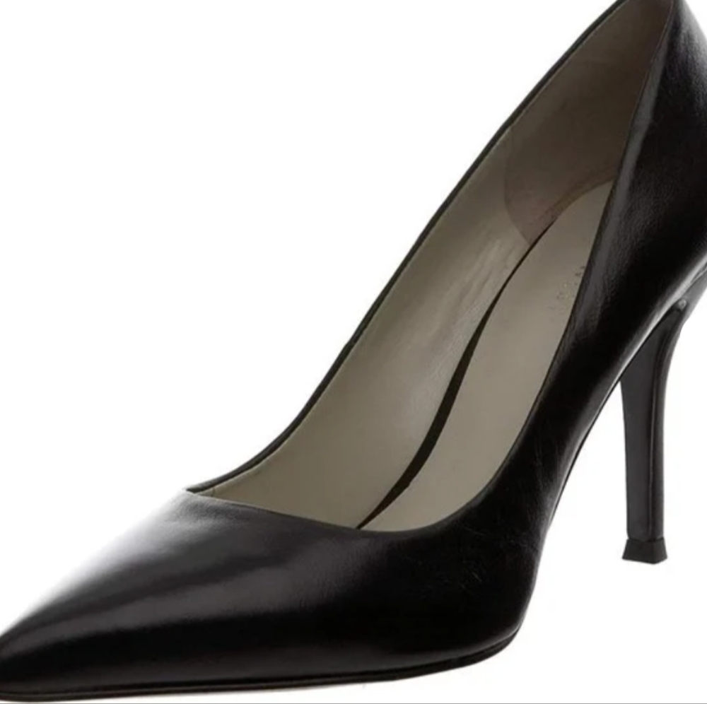 Nine West Women's Flax Pump .